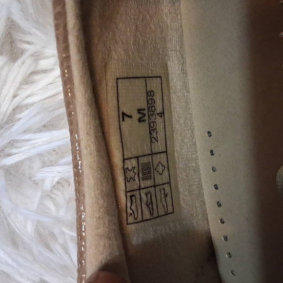 SAS Women's NWOT Tan Loafers - Picture 7 of 10